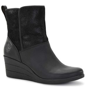UGGS Renatta Wedge Ankle Boot